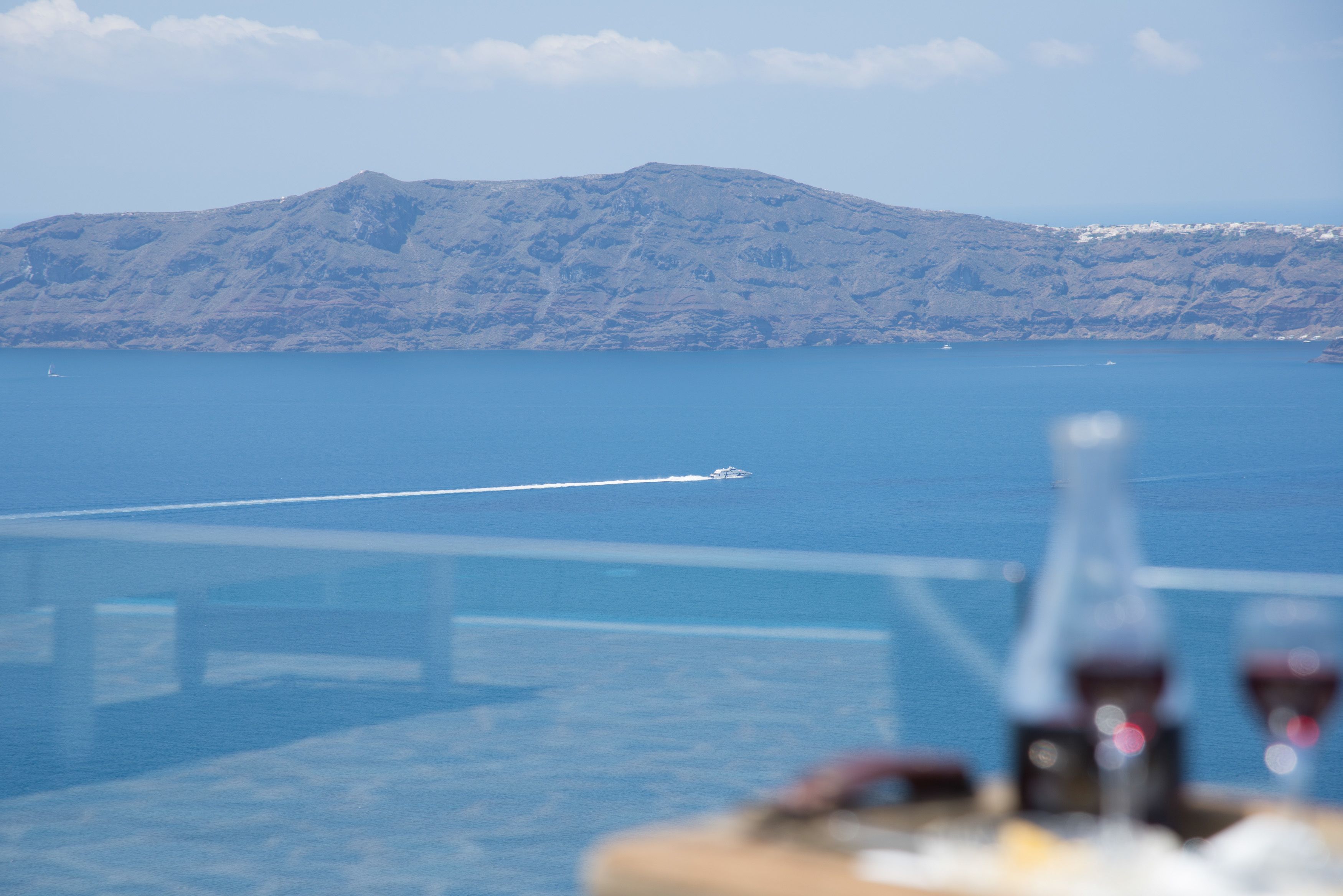 Photo - Gizis Exclusive