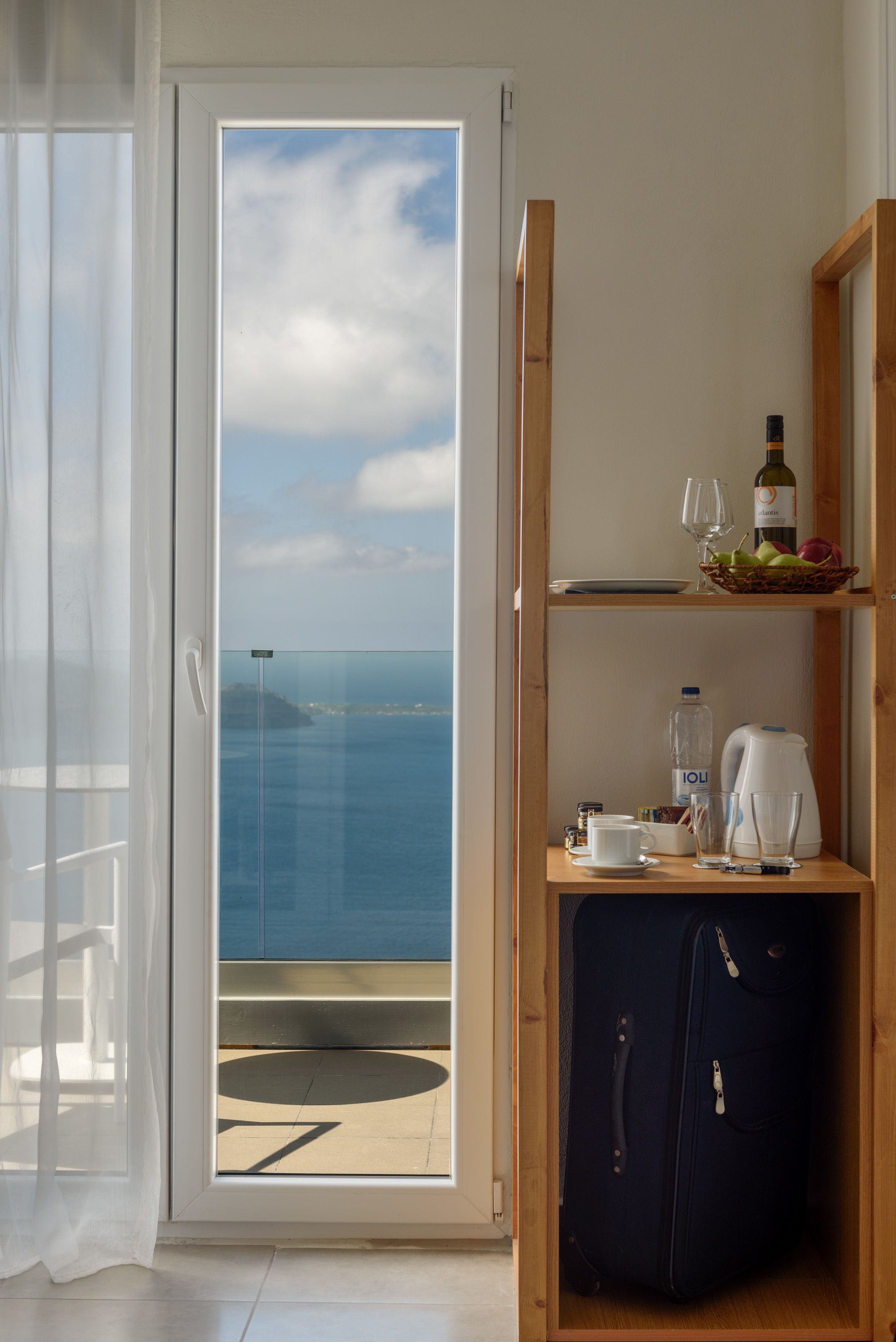 Photo - Gizis Exclusive