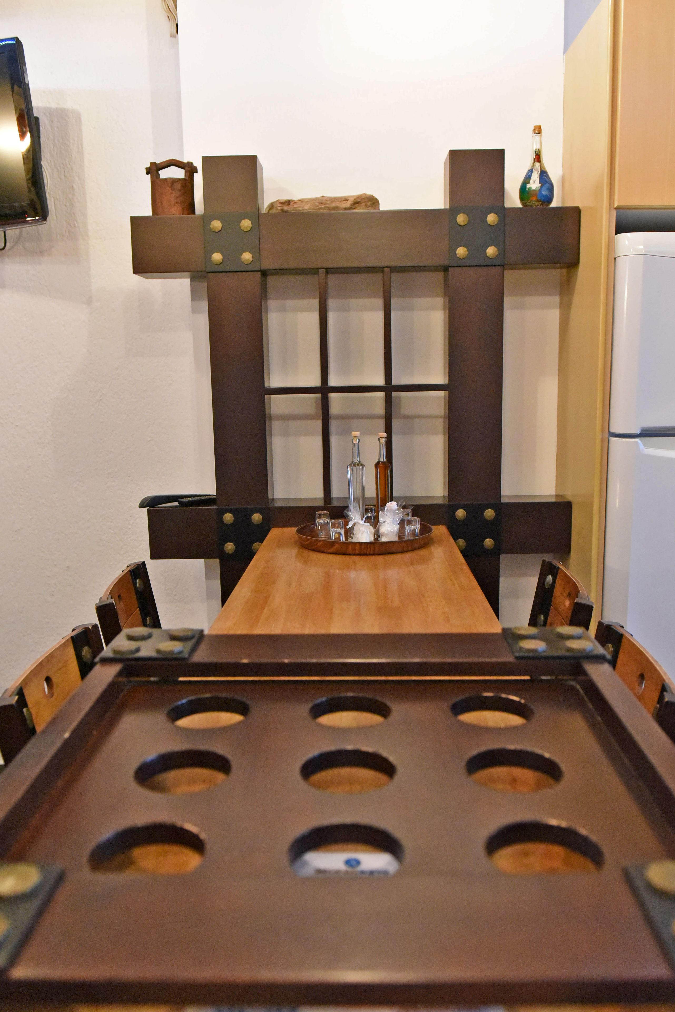 superior studio suite, beach view | in-room dining