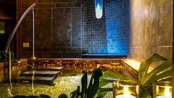 Sauna, Whirlpool, Türkisches Bad/Hamam, Körperbehandlungen