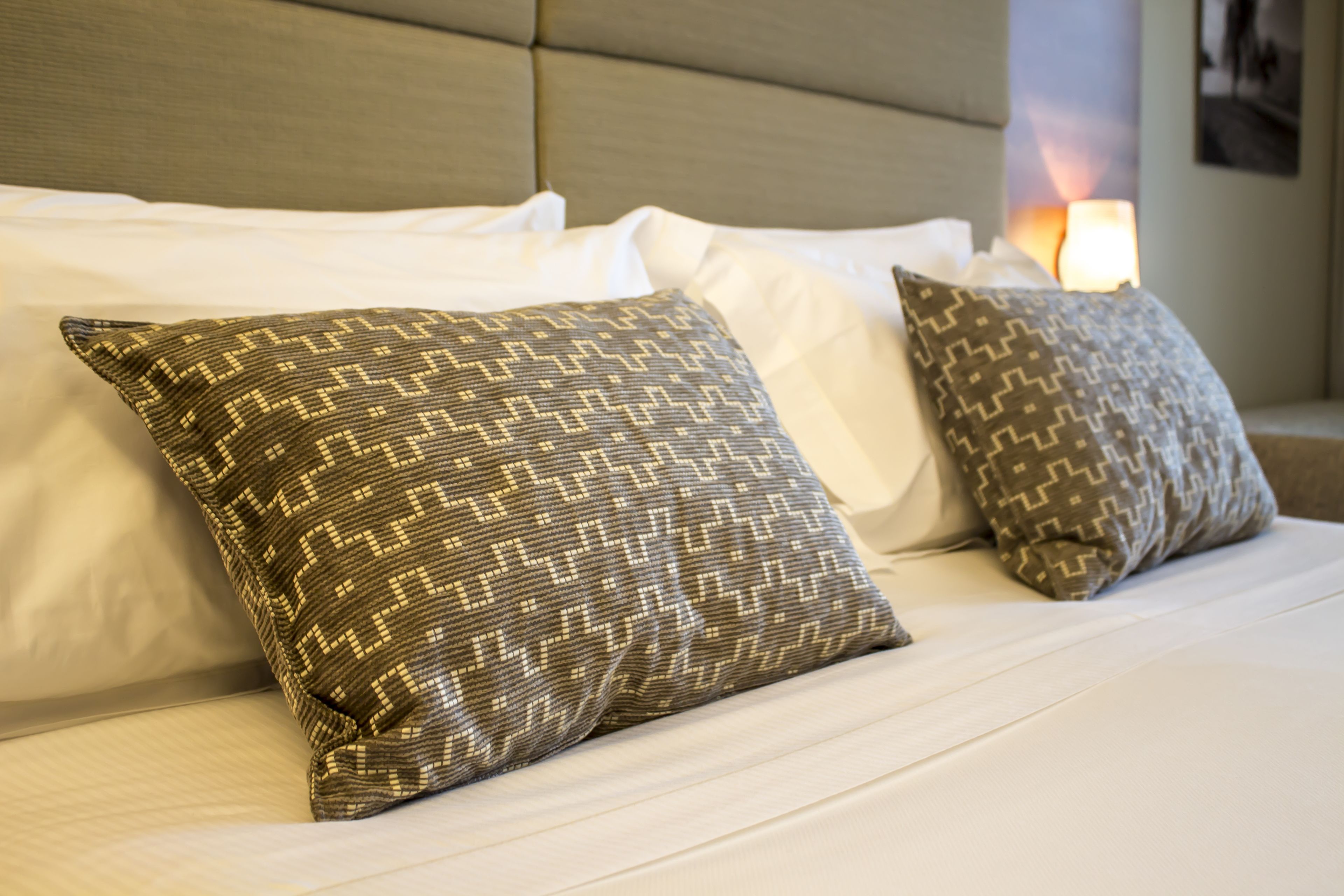 hypo-allergenic bedding, minibar, in-room safe, desk