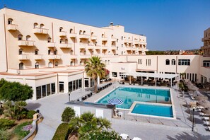 季節限定屋外プール