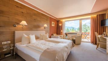 Basic Double Room (Alpspitz 22 to 25 sqm)