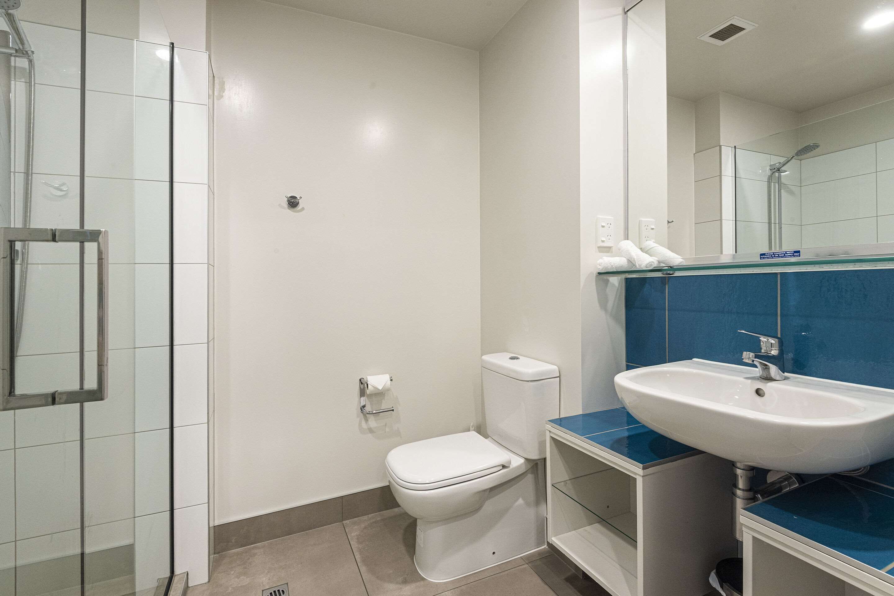 deluxe room, 1 king bed with sofa bed, non smoking | individually decorated, blackout curtains, iron/ironing board