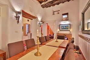Dining - Villa Garance (Essaouira)