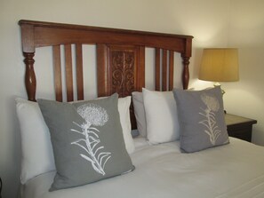 Double Room, Ensuite | Pemandangan dari bilik