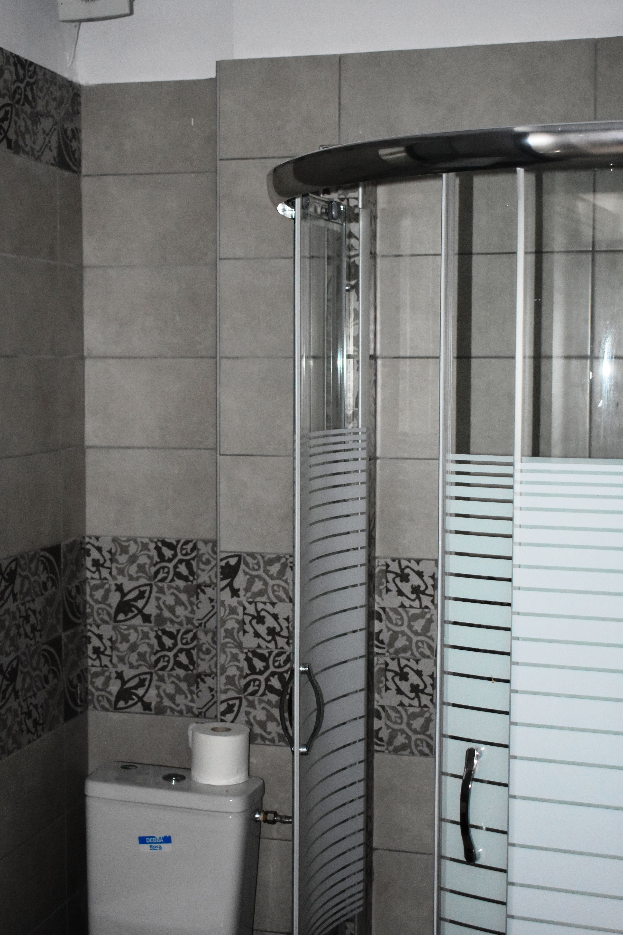 superior studio | bathroom | shower, hair dryer, towels