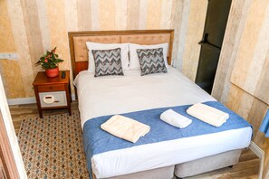 Standard Double Room, Private Bathroom - Asitane Life Hotel (Istanbul)