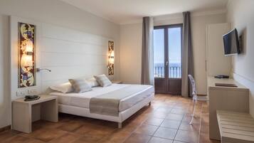 1 bedroom, minibar, in-room safe, individually furnished