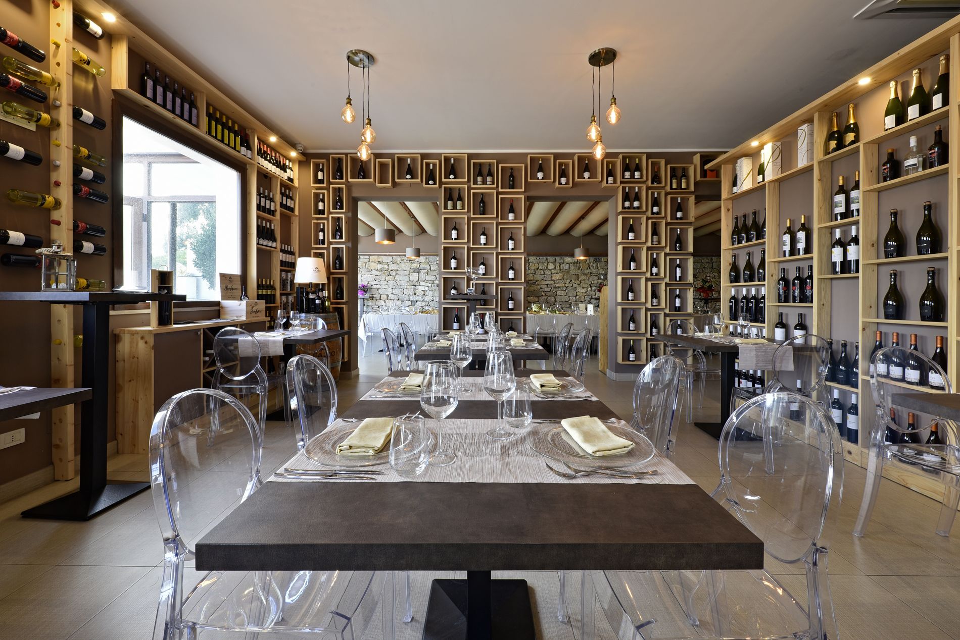 breakfast, lunch, dinner served; local cuisine, sea views