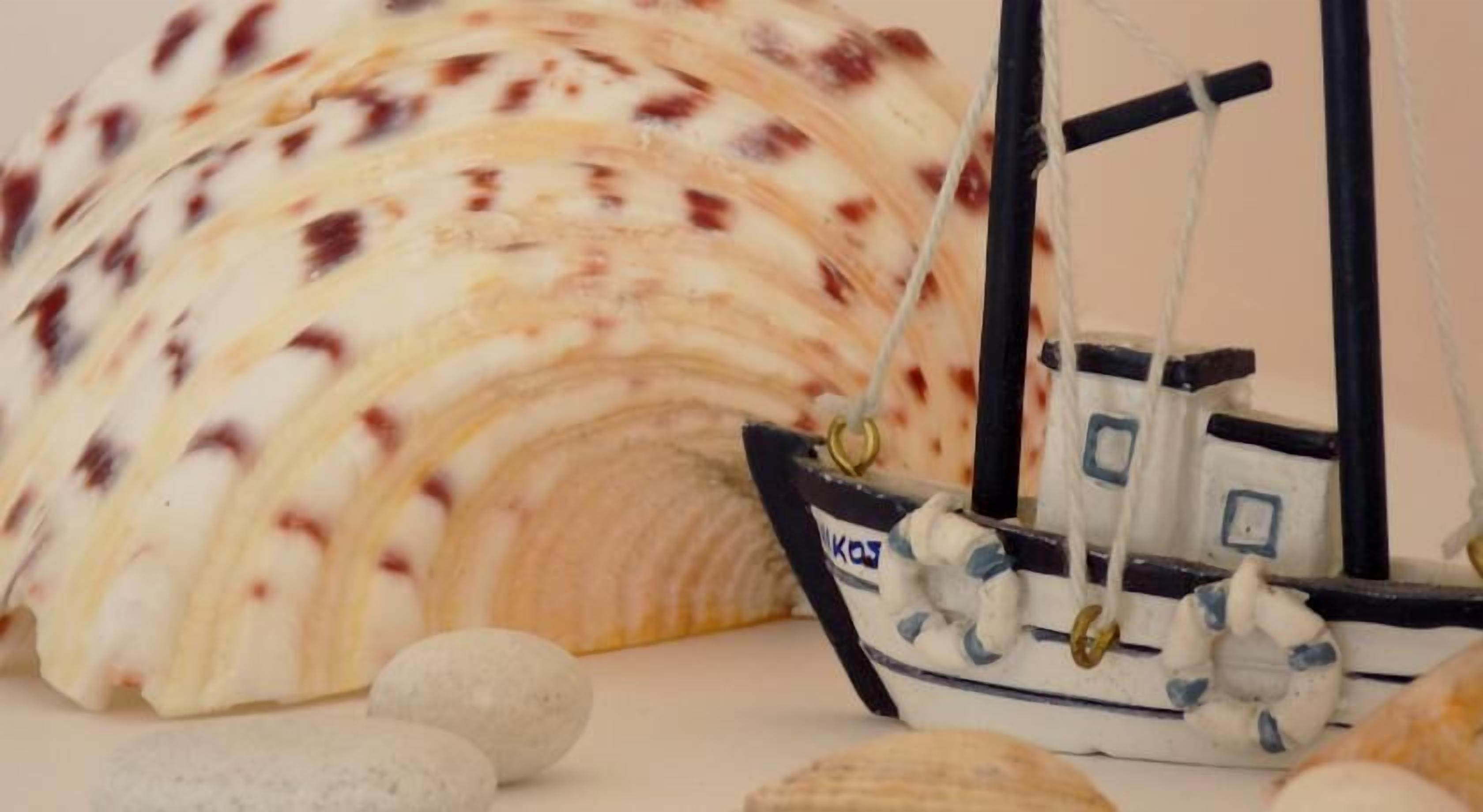 family quadruple room, 2 bedrooms | individually decorated, free wifi, bed sheets