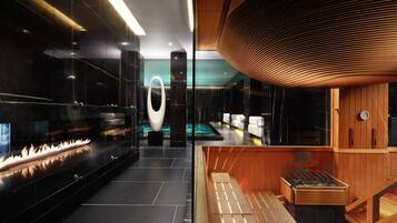 Couples treatment room(s), sauna, steam room, body treatments