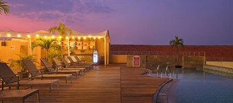 Quest Hotel Simpang Lima - Semarang by ASTON