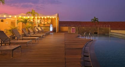 Quest Hotel Simpang Lima - Semarang by ASTON