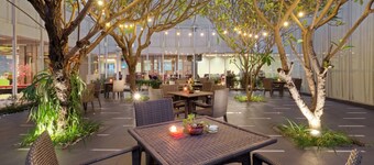 Quest Hotel Simpang Lima - Semarang by ASTON