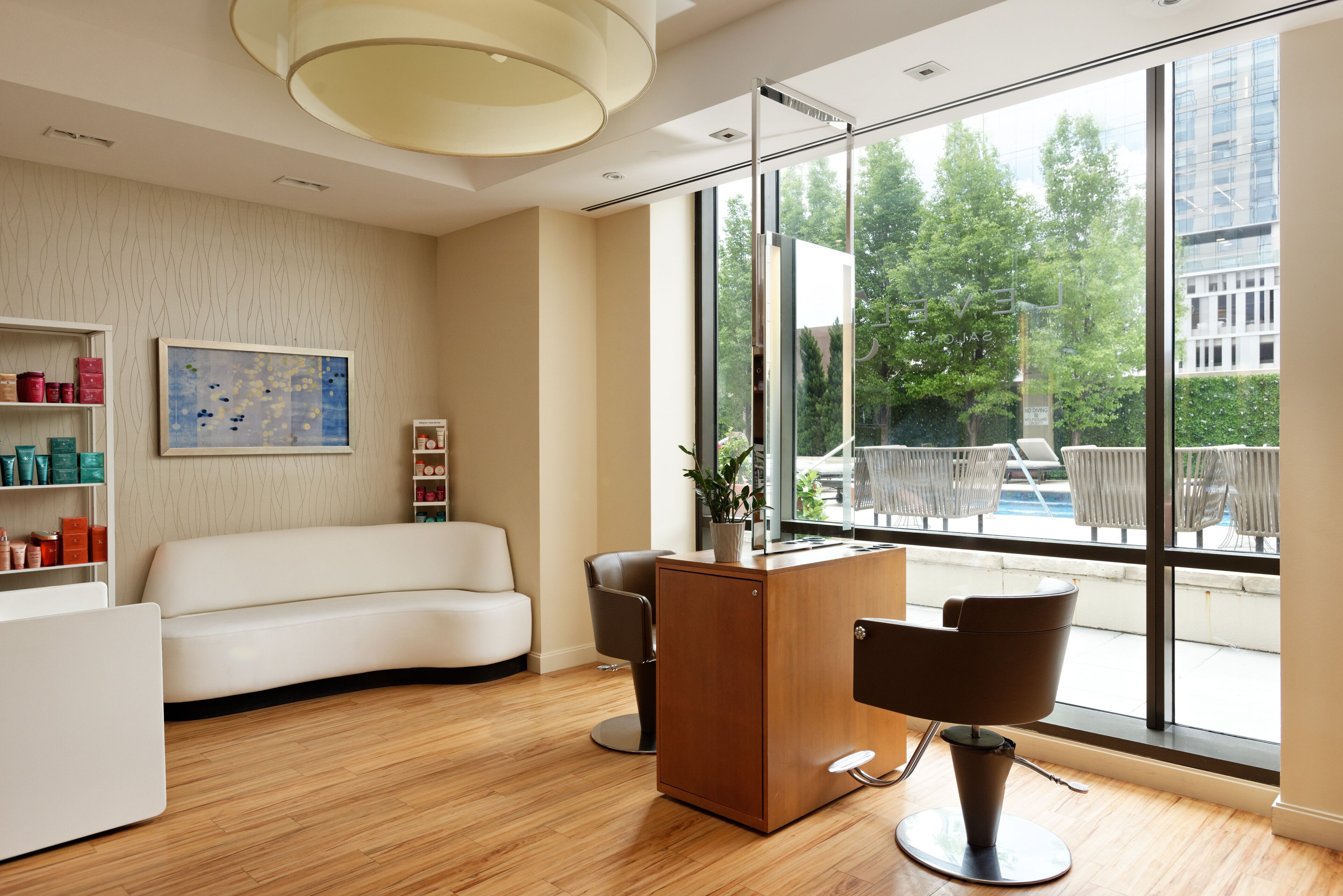 sauna, hot tub, body treatments, hydrotherapy, aromatherapy