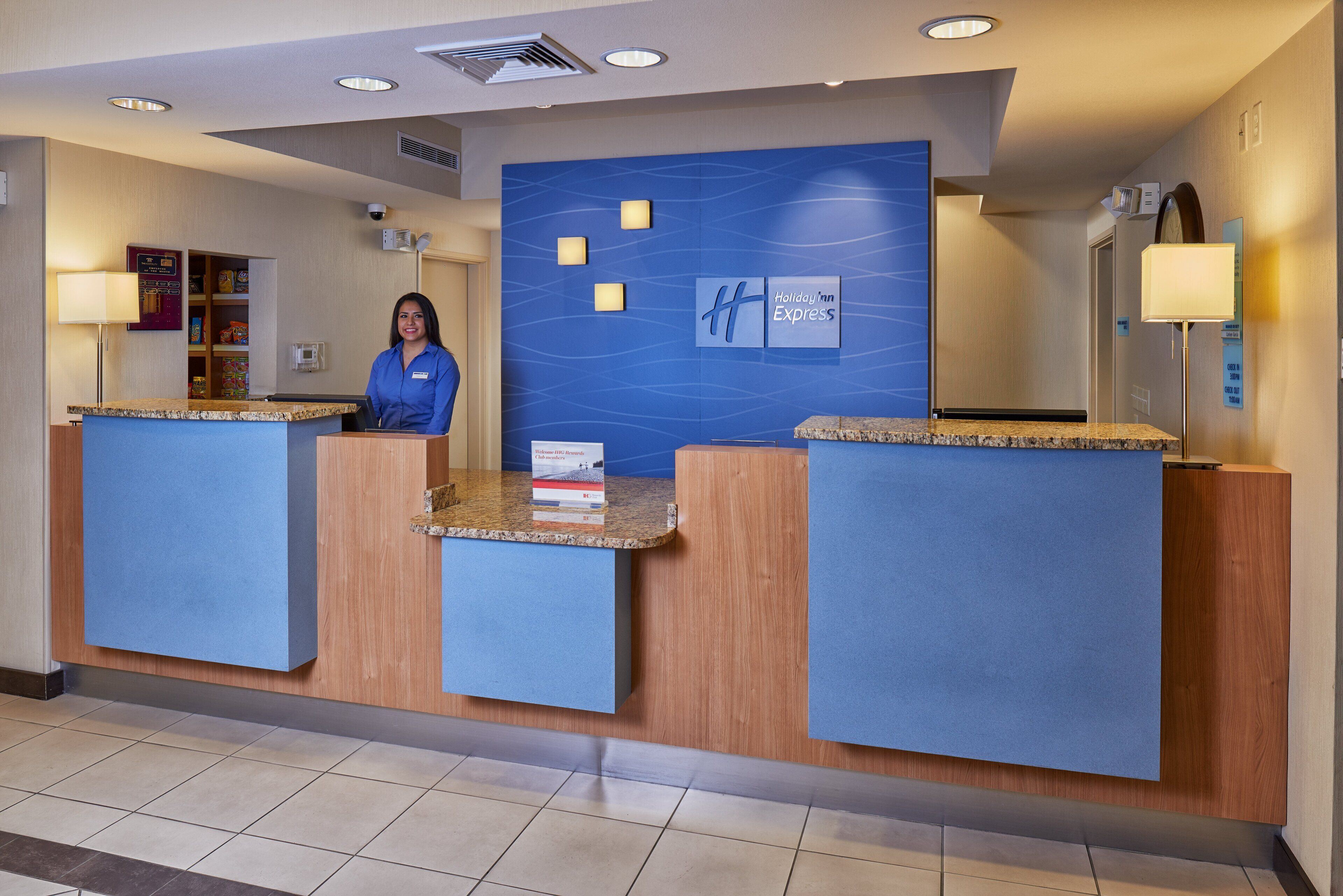 Photo - Holiday Inn Express & Suites El Paso Airport by IHG