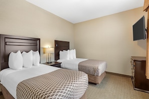 King Family Twin Suite | Desk, laptop workspace, iron/ironing board, free WiFi