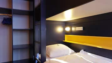Literie de qualité supérieure, coffres-forts dans les chambres, bureau