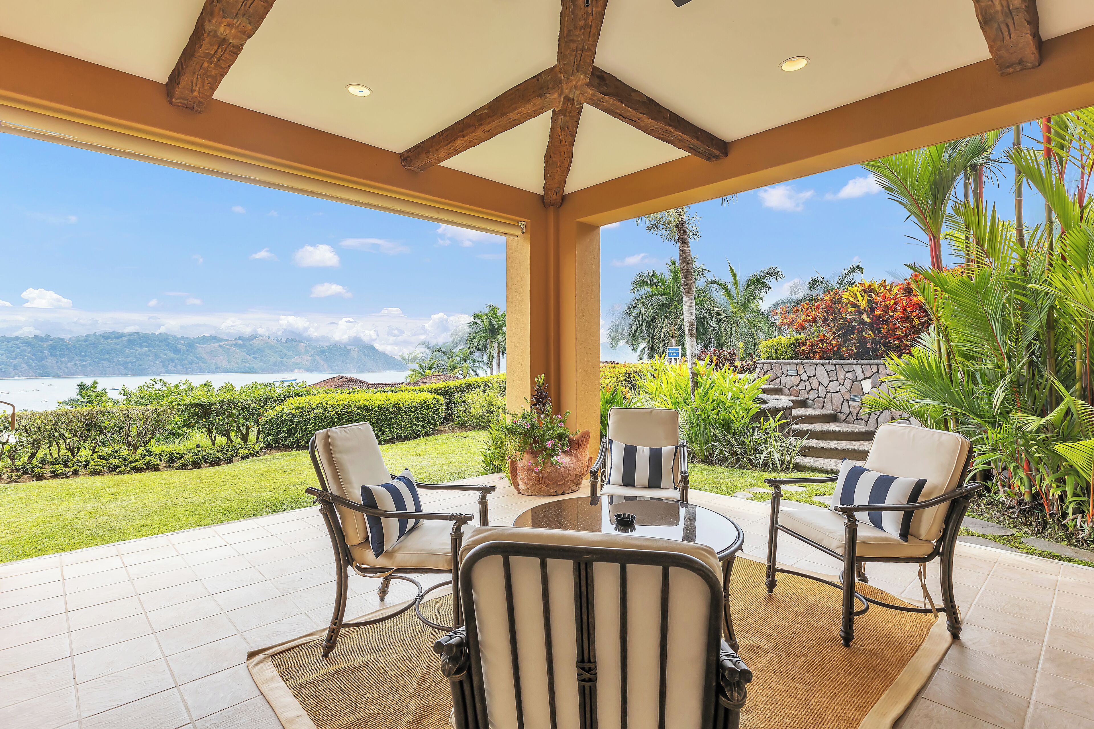 Premium Condo, Ocean View | Terrace/patio