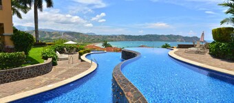 HRG Condos at Los Sueños