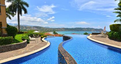 HRG Condos at Los Sueños