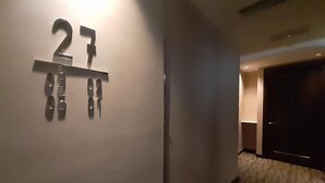 Interior - Hotel Ease Causeway Bay (Hong Kong)
