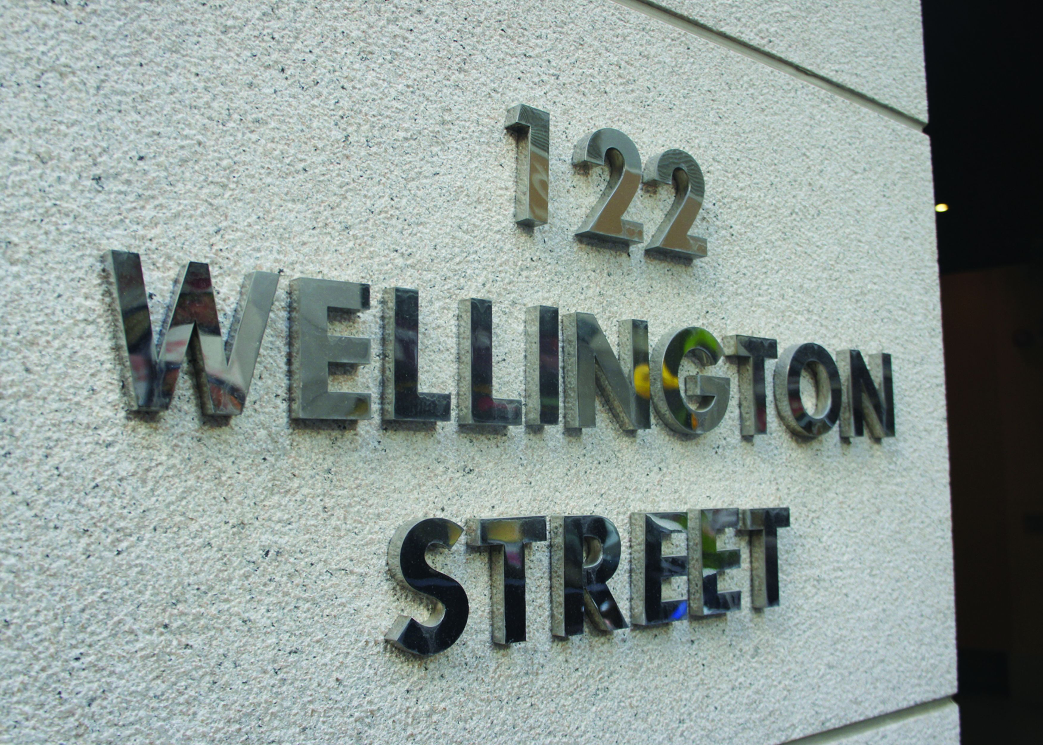 Foto - Butterfly on Wellington, Central