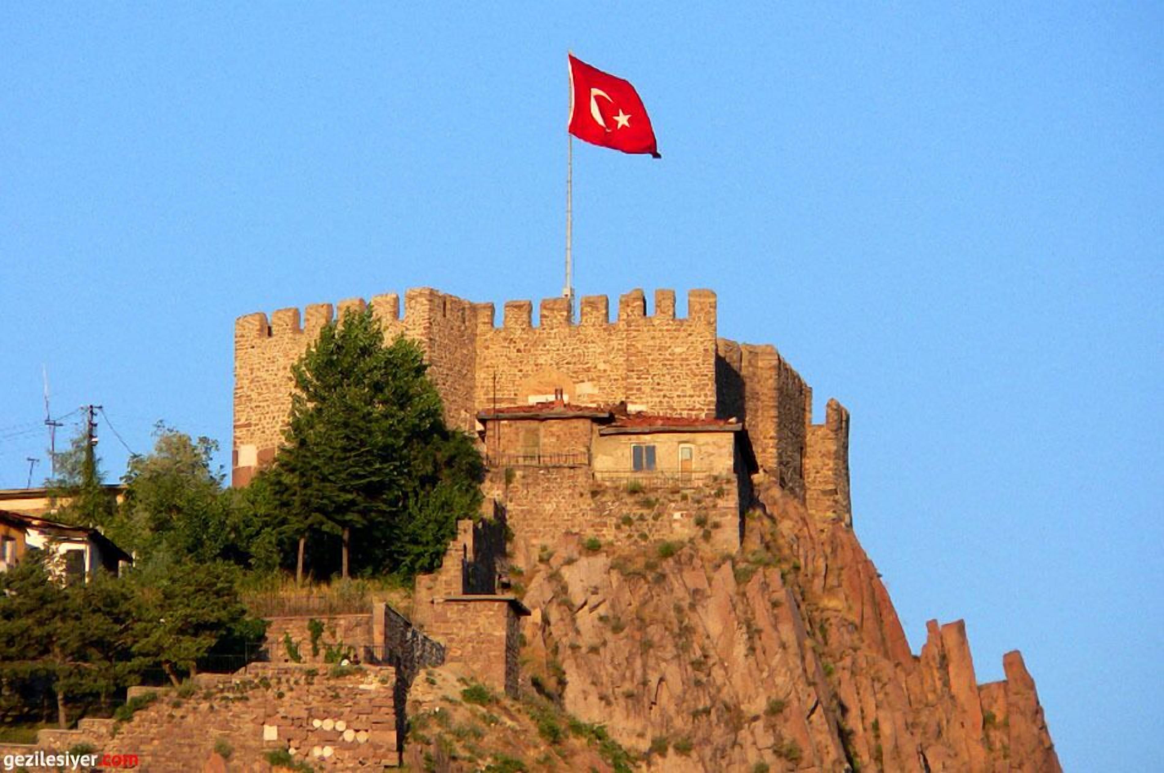 Photo - Divan Cukurhan