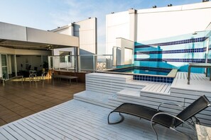 Outdoor pool, pool loungers