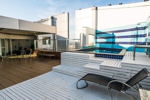 Outdoor pool, sun loungers