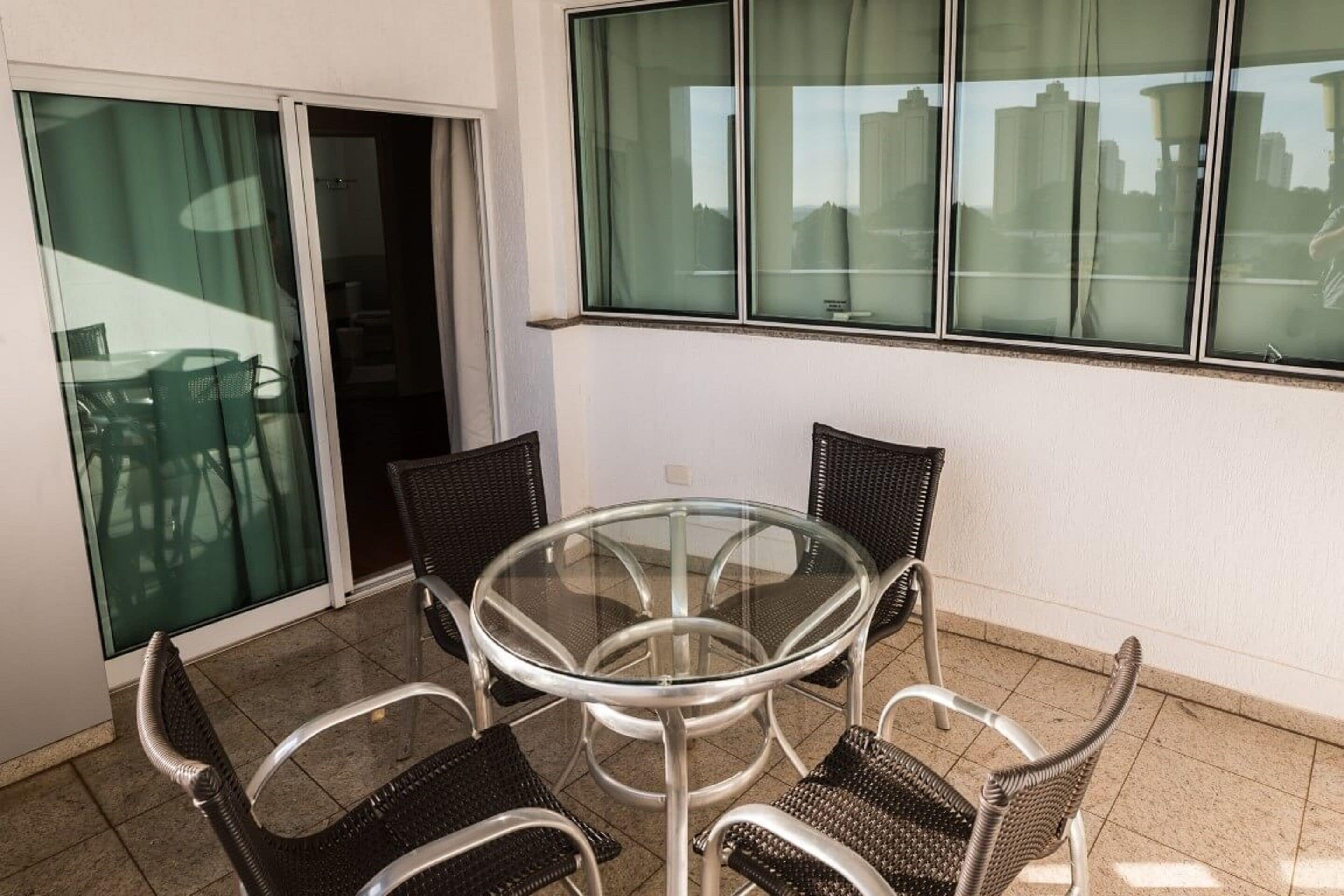 deluxe room | minibar, in-room safe, desk, blackout curtains