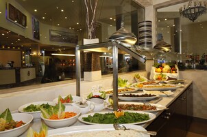 Breakfast, lunch, dinner served; international cuisine 