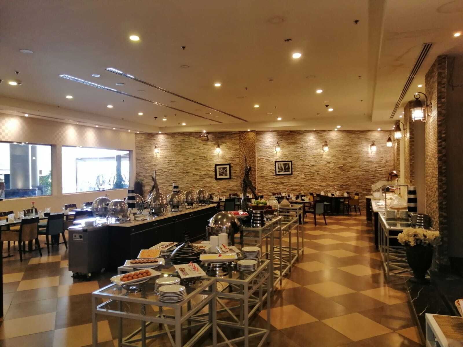 مطعم