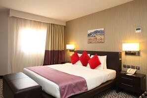 Standard Room, 1 King Bed