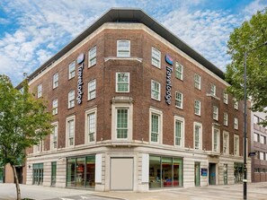 Exterior - Travelodge London Central Waterloo (London)