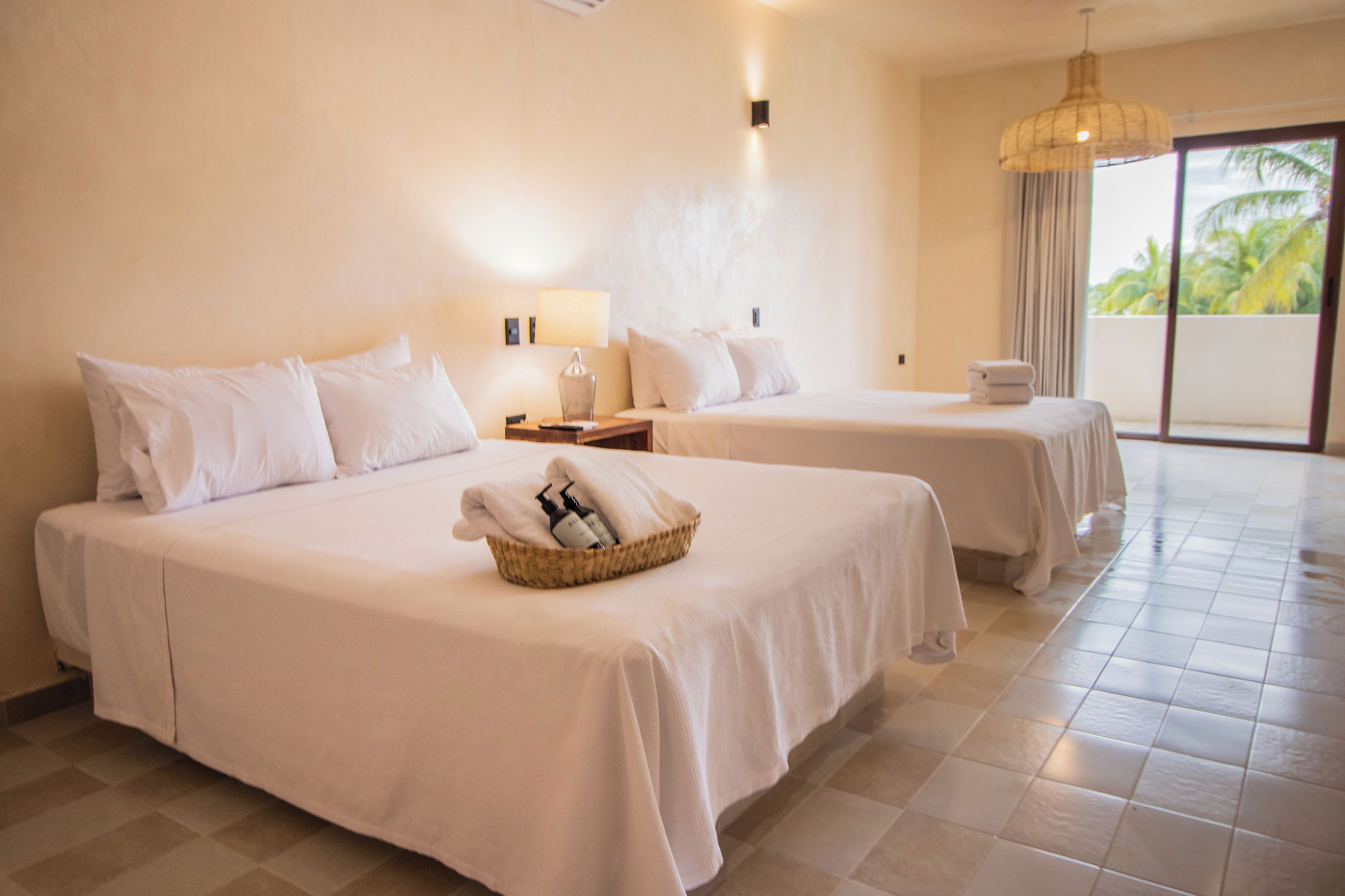 junior room, 2 double beds | individually decorated, individually furnished, desk