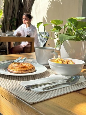 Daily continental breakfast for a fee - Hotel Casa Bárbara Holbox (Isla Holbox)