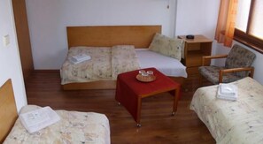 In-room safe, desk, free WiFi, bed sheets