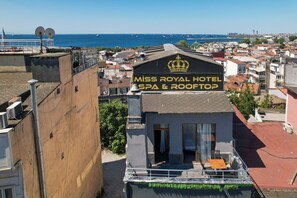 Front of property - Miss Royal Hotel & SPA (Istanbul)