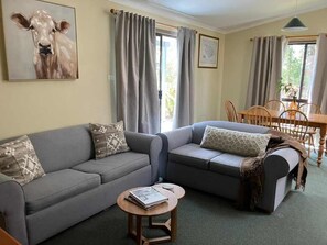 42-inch TV with digital channels