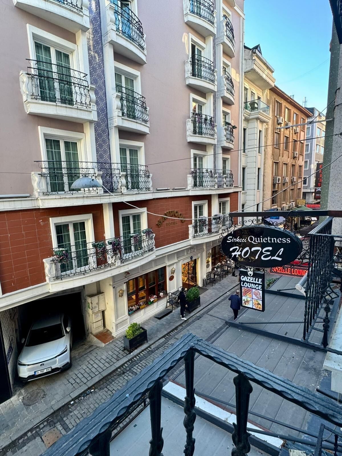 防敏寢具、迷你吧、房內夾萬、隔音