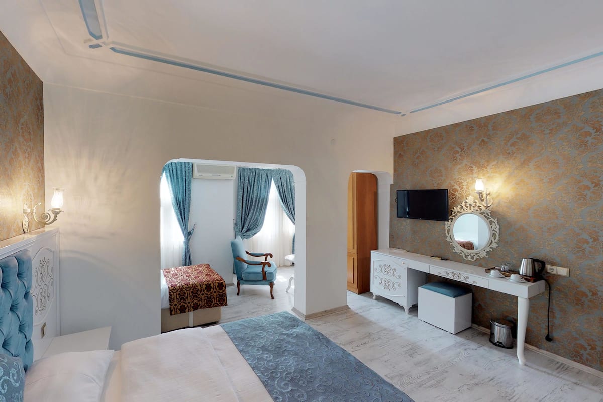 Deluxe Room With City View | 1 개의 침실, 고급 침구, 미니바, 객실 내 금고