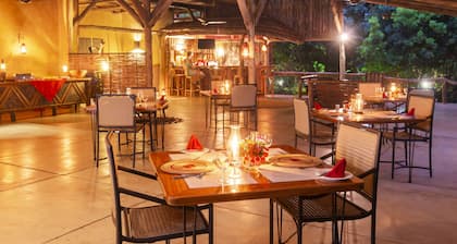 Leopard Walk Lodge