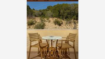 Single Room | Balcony