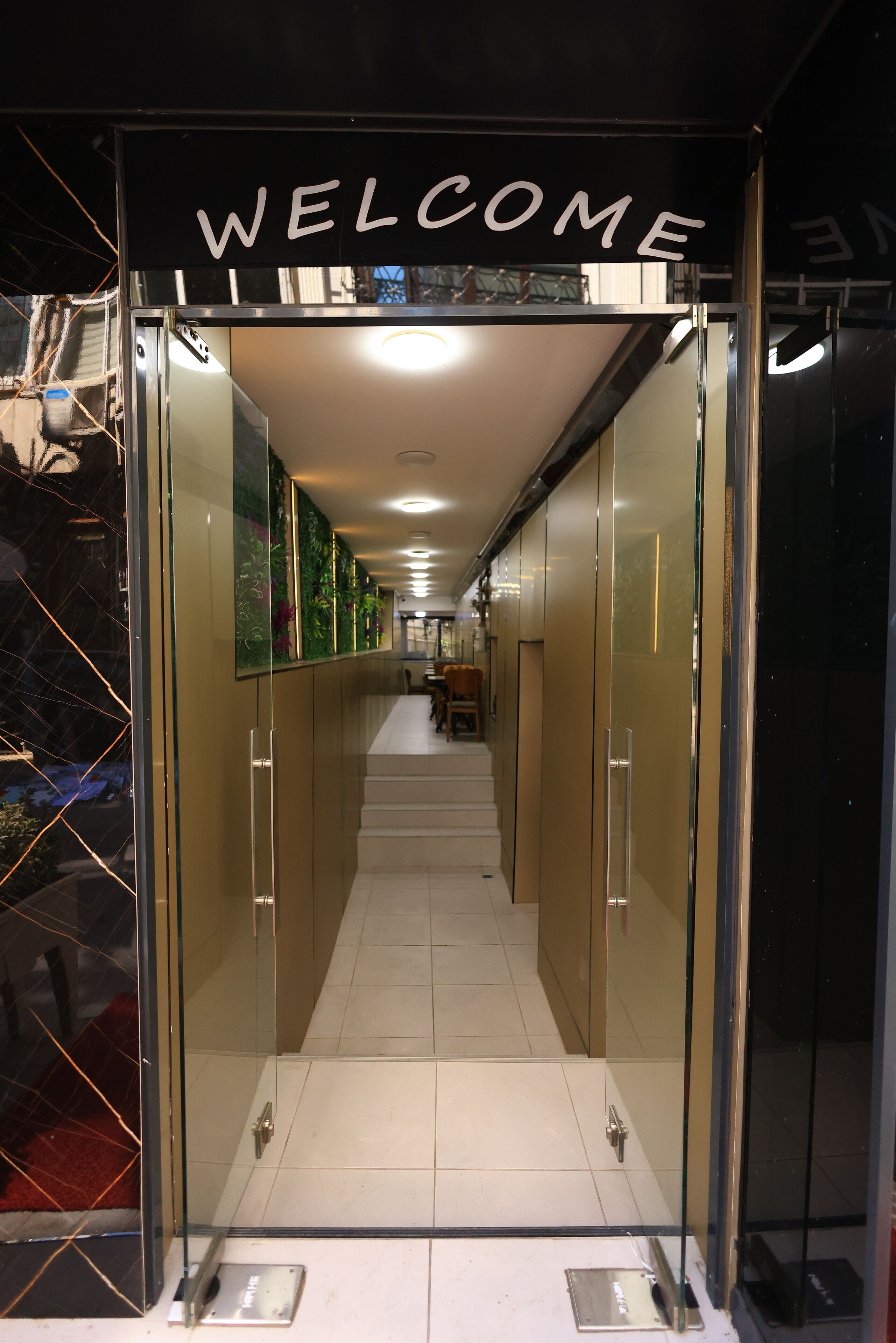 Majoituspaikan sisäänkäynti