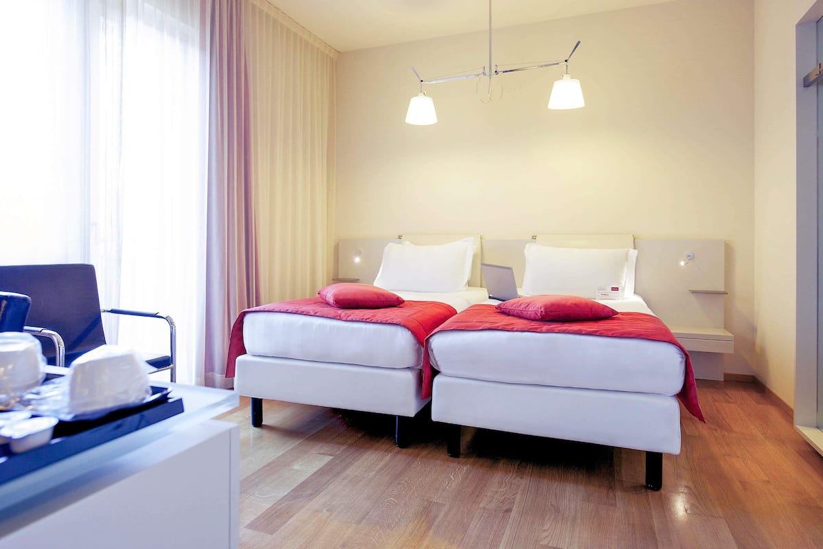 Classic Room, 2 Twin Beds | Down comforters, in-room safe, desk, soundproofing