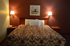 Room, 1 King Bed | Desk, iron/ironing board, rollaway beds, free WiFi