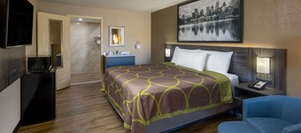 佐治亞麥克多諾溫德姆速 8 飯店