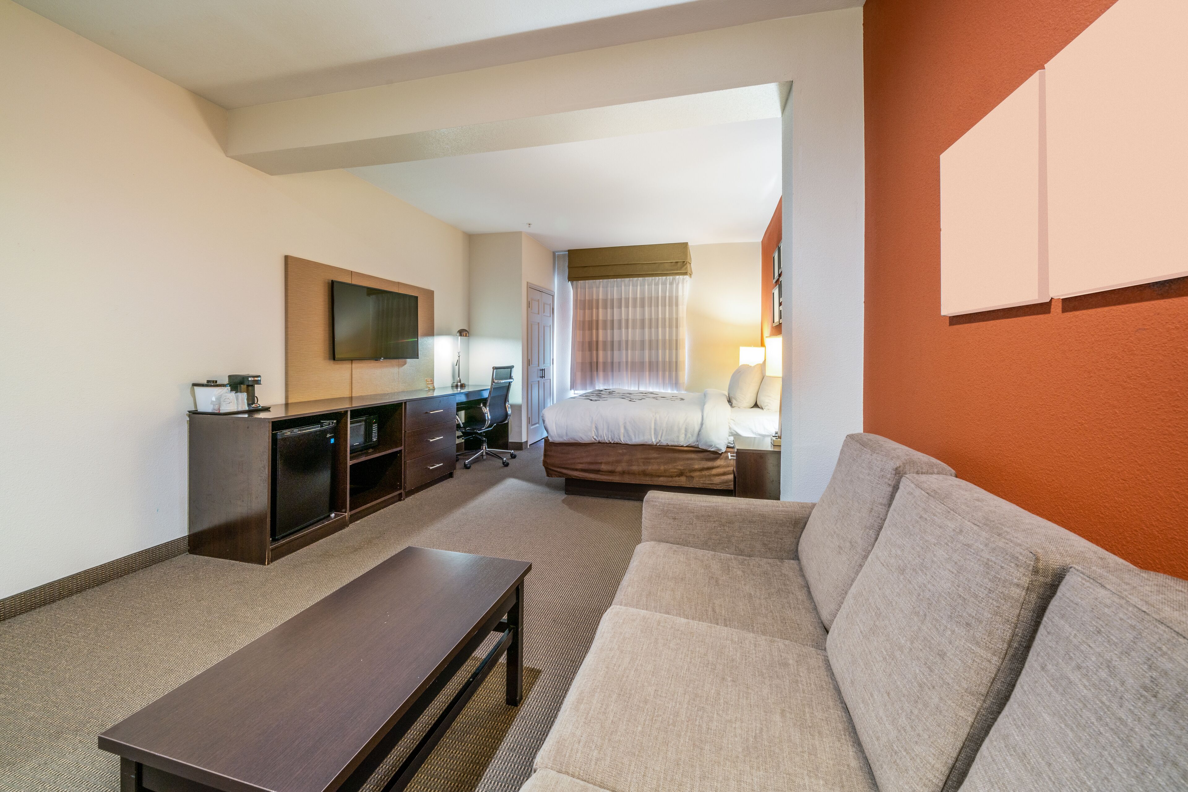 premium bedding, desk, laptop workspace, free wifi